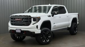 Lifted 2026 GMC Sierra 1500 AT4 Premium Short Bed w/ Tech & Sunroof