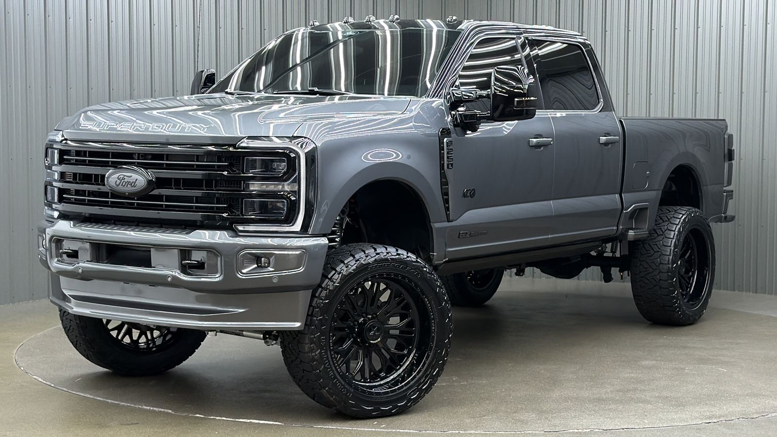 Lifted 2026 Ford F-250SD Platinum Short Bed FX4 w/ COLORMATCH, 703A & Moonroof