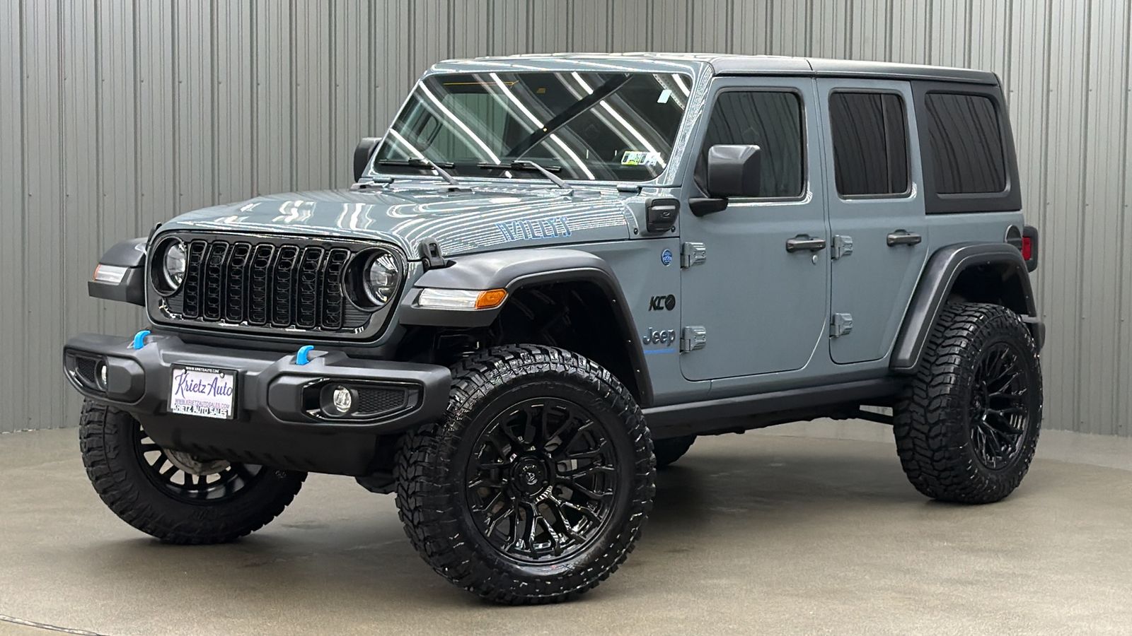 Lifted 2024 Jeep Wrangler Willys 4xe w/ Convenience, Tech & Hard Top