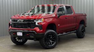 Lifted 2026 Chevrolet Silverado 1500 LT Trail Boss Short Bed w/ Convenience 2 & Sunroof