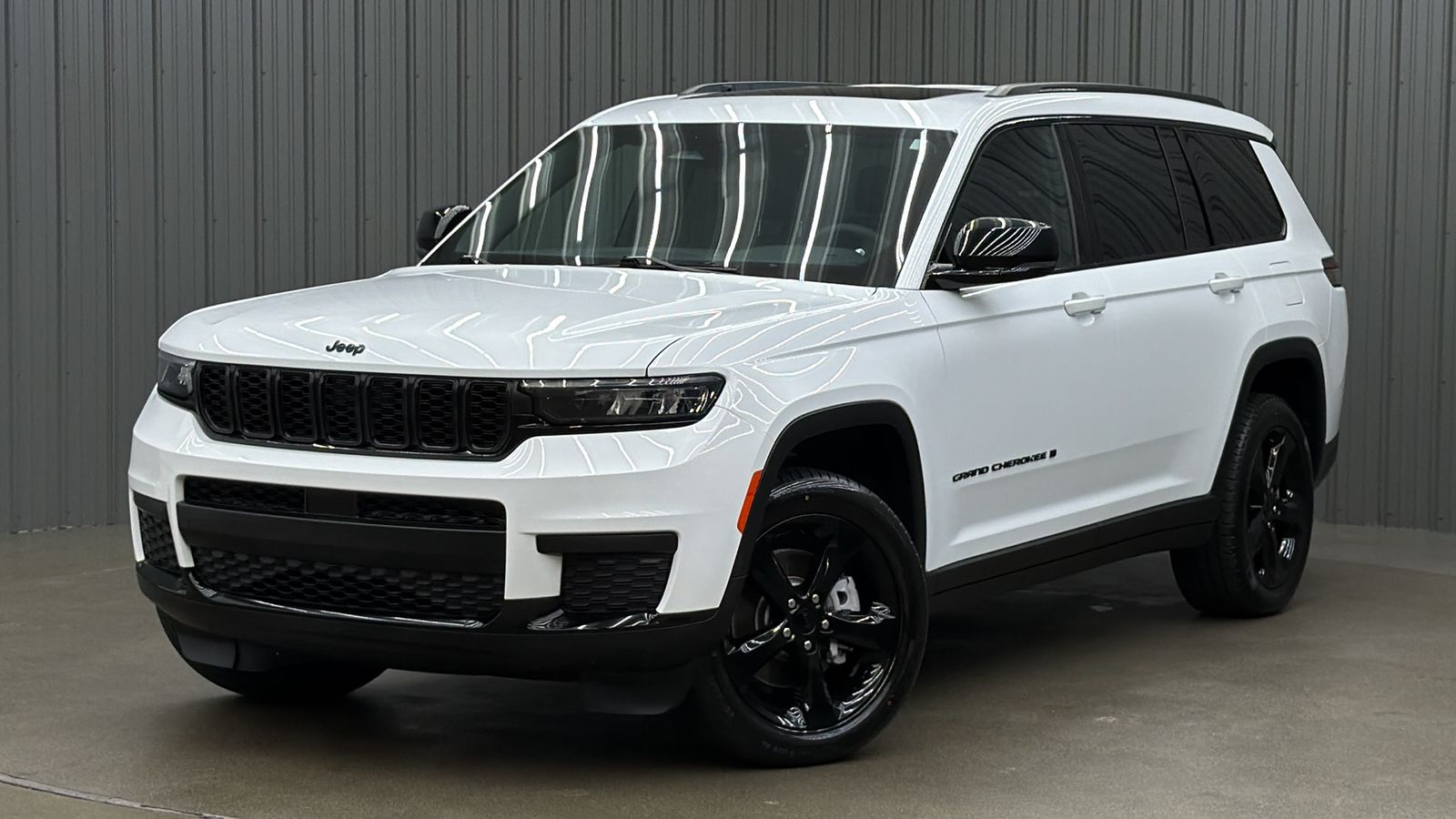 2024 Jeep Grand Cherokee L Altitude X w/ Sunroof