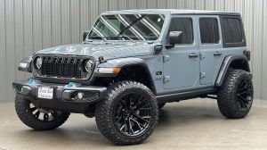 Lifted 2024 Jeep Wrangler Willys 4xe w/ Convenience, Safety & Hard Top