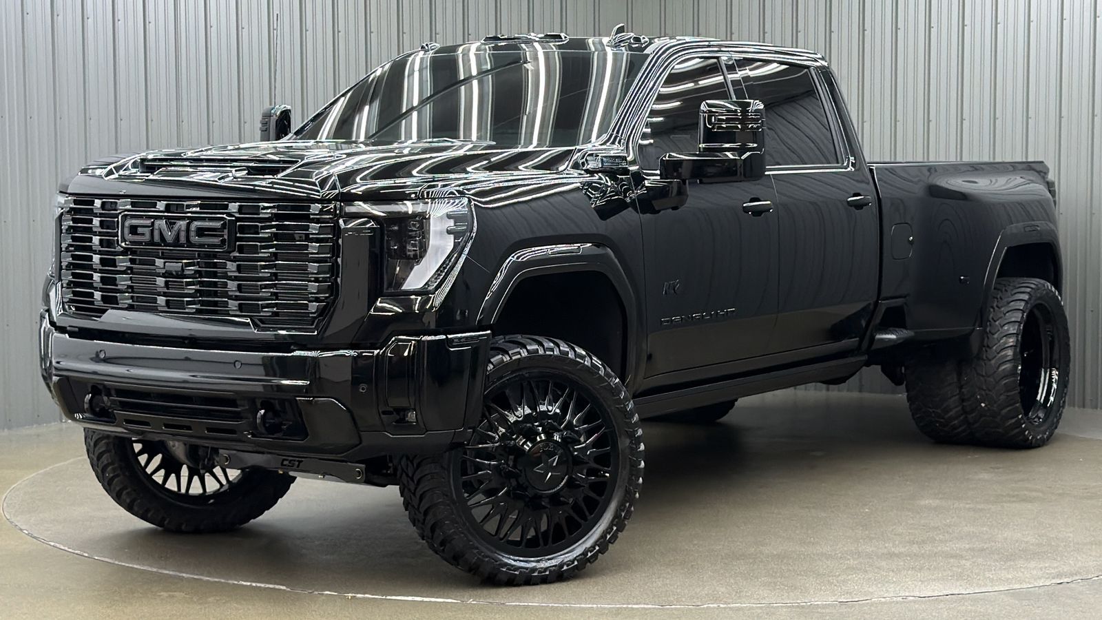 Lifted 2026 GMC Sierra 3500HD Denali Ultimate Long Bed w/ COLORMATCH & Sunroof