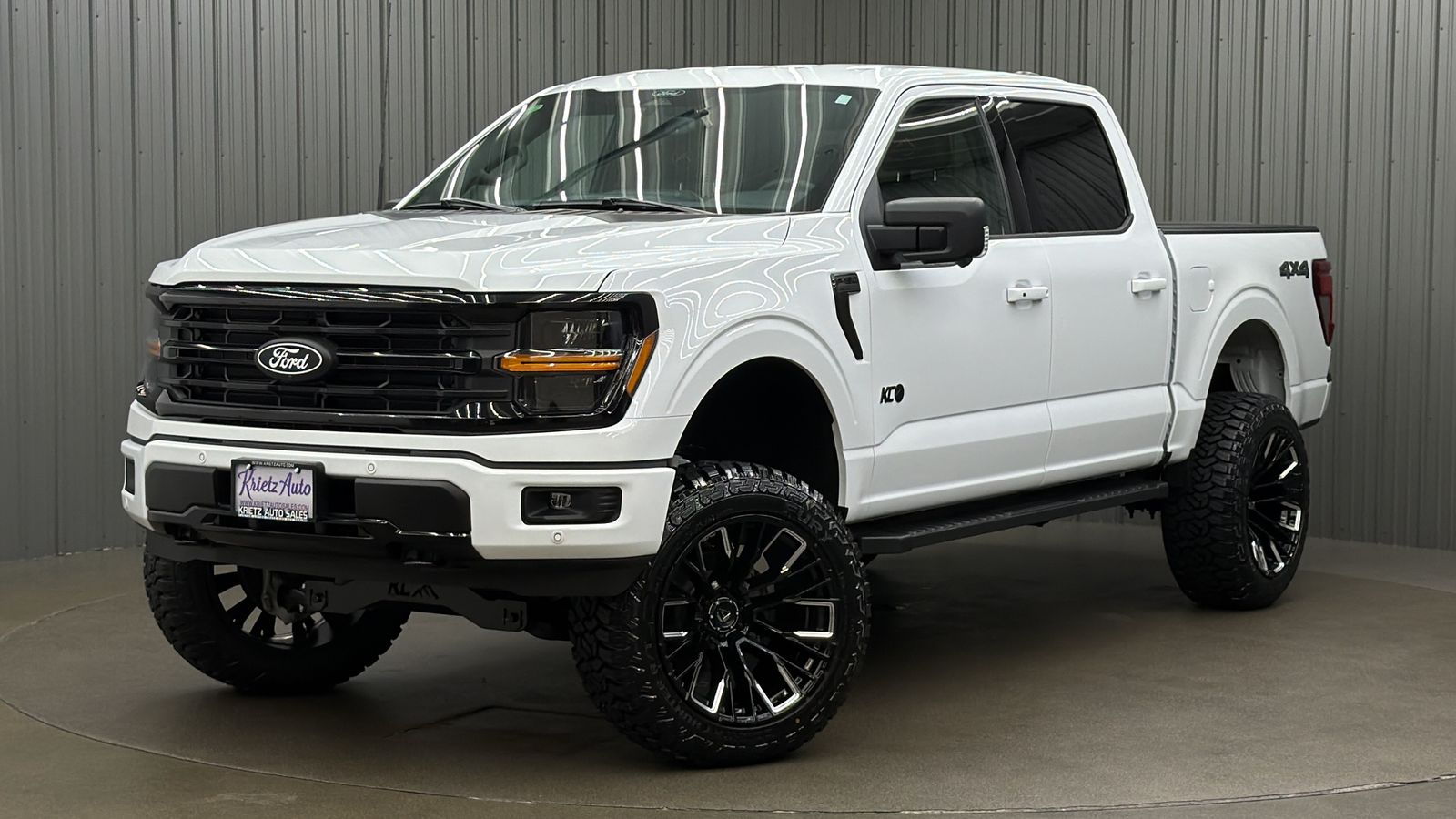 Lifted 2026 Ford F-150 XLT Black Pacakge Short Bed w/ 302A