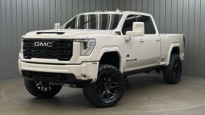 Lifted 2026 GMC Sierra 2500HD AT4X Short Bed w/ COLORMATCH & Sunroof