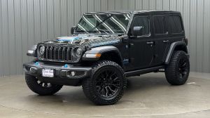 Lifted 2024 Jeep Wrangler Rubicon 4xe w/ Tech Group & Sky Top