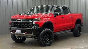 Lifted 2026 Chevrolet Silverado 1500 ZR2 Short Bed w/ Active Exhaust & Sunroof