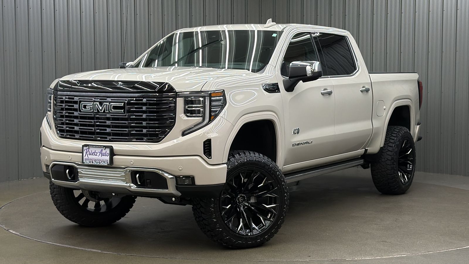 Lifted 2026 GMC Sierra 1500 Denali Ultimate Short Bed w/ Sunroof