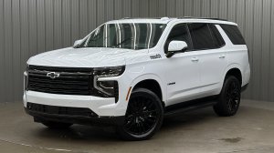 2026 Chevrolet Tahoe High Country w/ COLORMATCH, Power Steps & Sunroof