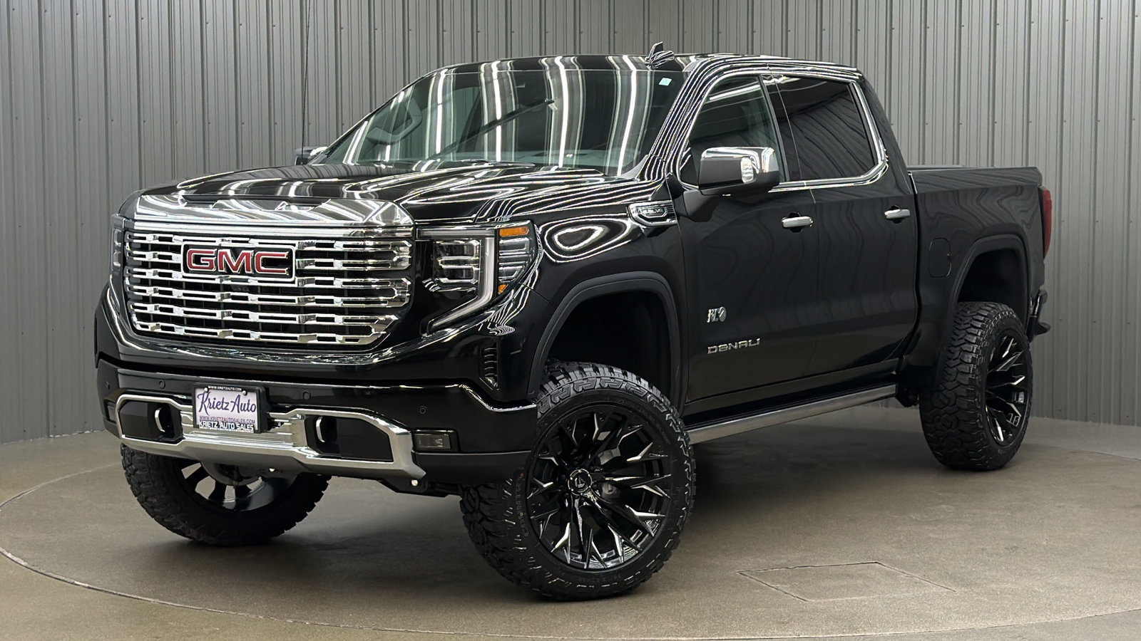 Lifted 2026 GMC Sierra 1500 Denali Reserve Short Bed w/ Tech & Sunroof