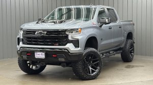 Lifted 2026 Chevrolet Silverado 1500 LT Trail Boss Short Bed w/ Convenience 2 & Safety
