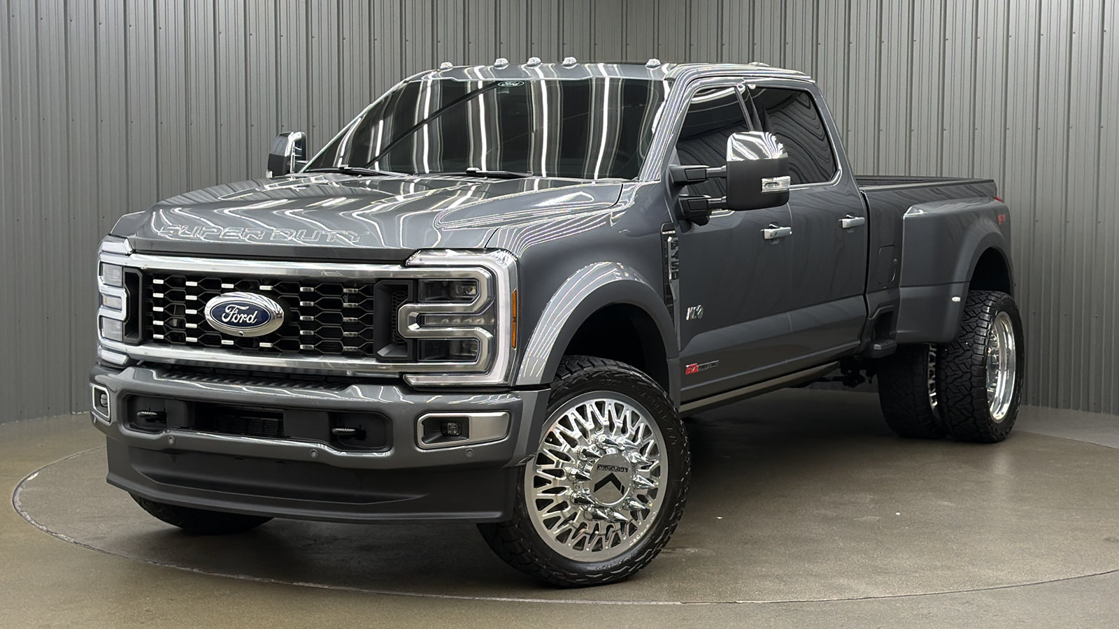 Lifted 2026 Ford F-450SD Platinum PLUS FX4 Long Bed w/ 773A & Moonroof