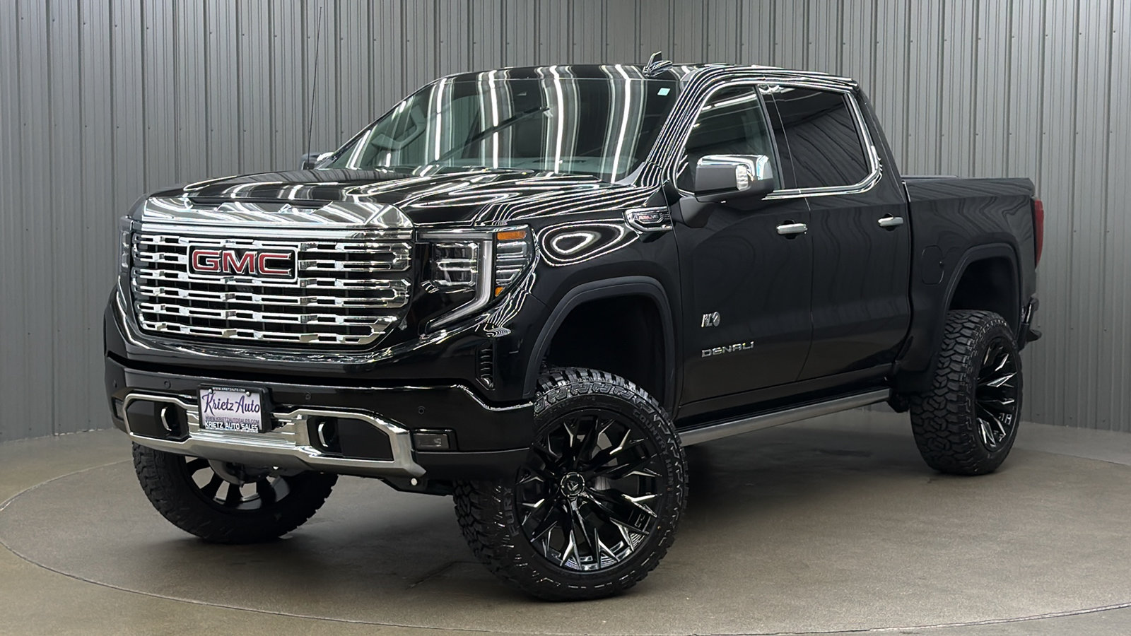 Lifted 2026 GMC Sierra 1500 Denali Reserve Short Bed w/ Tech & Sunroof