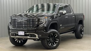 Lifted 2026 GMC Sierra 1500 Denali Ultimate Short Bed w/ Sunroof
