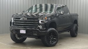 Lifted 2026 Chevrolet Silverado 1500 High Country Midnight Edition Short Bed w/ Tech & Sunroof