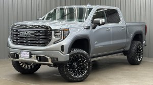 Lifted 2026 GMC Sierra 1500 Denali Ultimate Short Bed w/ Sunroof