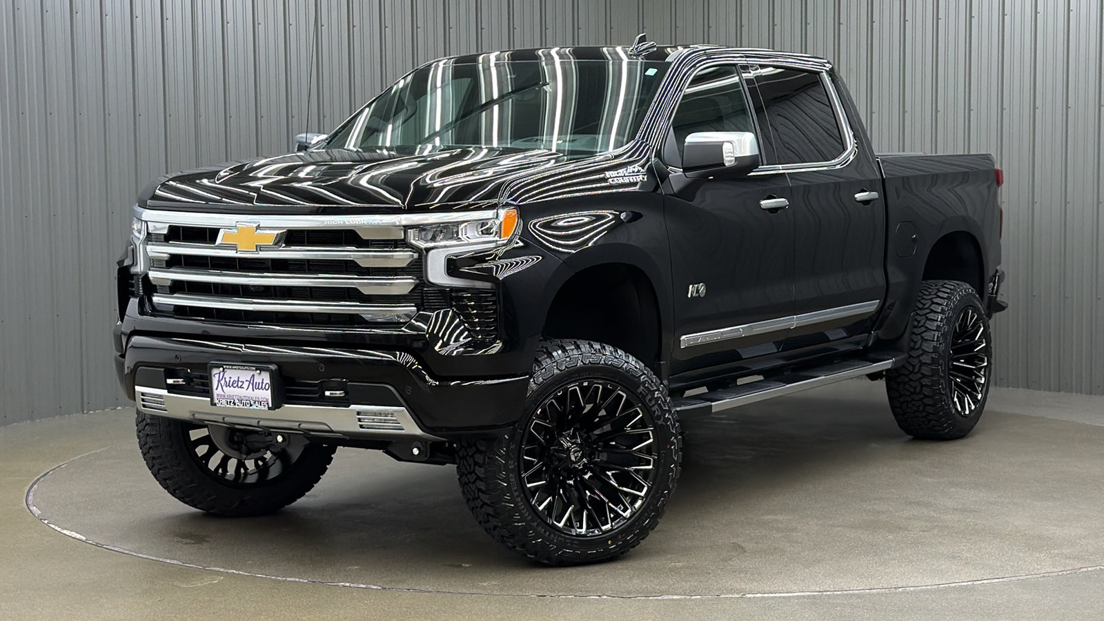 Lifted 2026 Chevrolet Silverado 1500 High Country Premium Pkg Short Bed w/ Tech & Sunroof