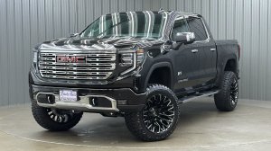 Lifted 2026 GMC Sierra 1500 Denali Preferred Short Bed w/ Super Cruise, Tech & Sunroo