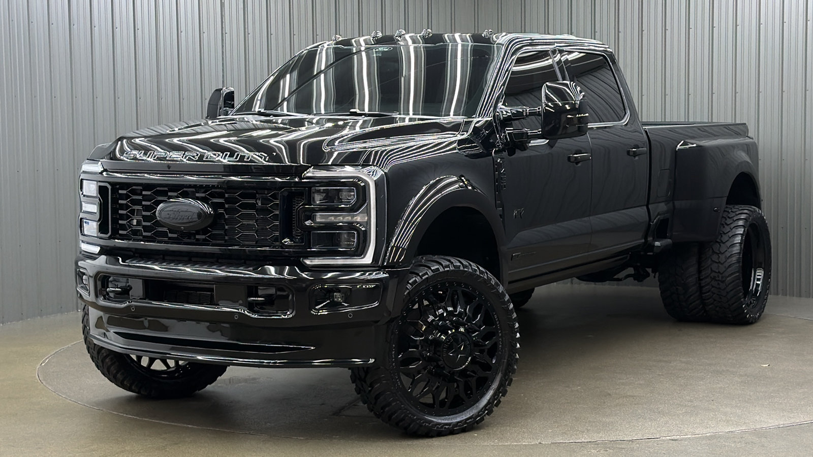 2026 Ford F-450 Super Duty Platinum