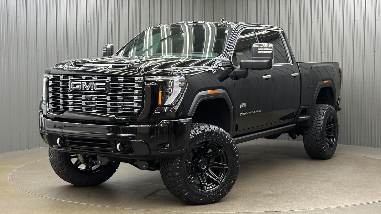 Lifted 2026 GMC Sierra 2500HD Denali Ultimate Short Bed w/ Max Tow & Sunroof