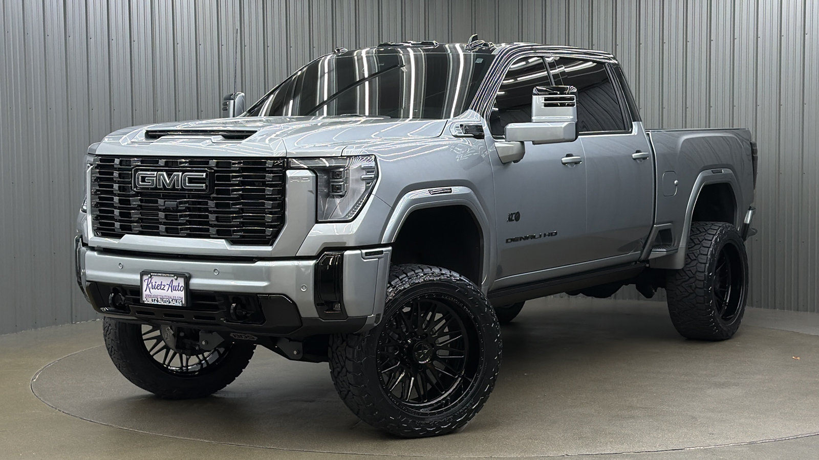 Lifted 2026 GMC Sierra 3500HD Denali Ultimate Short Bed w/ COLORMATCH & Sunroof