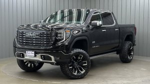 Lifted 2026 GMC Sierra 1500 Denali Ultimate Short Bed w/ Sunroof