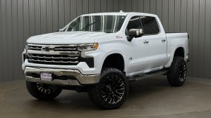Lifted 2026 Chevrolet Silverado 1500 LTZ Short Bed Z71 w/ Convenience 2