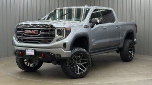 Lifted 2026 GMC Sierra 1500 AT4 Premium Pkg Short Bed w/ Tech & Sunroof